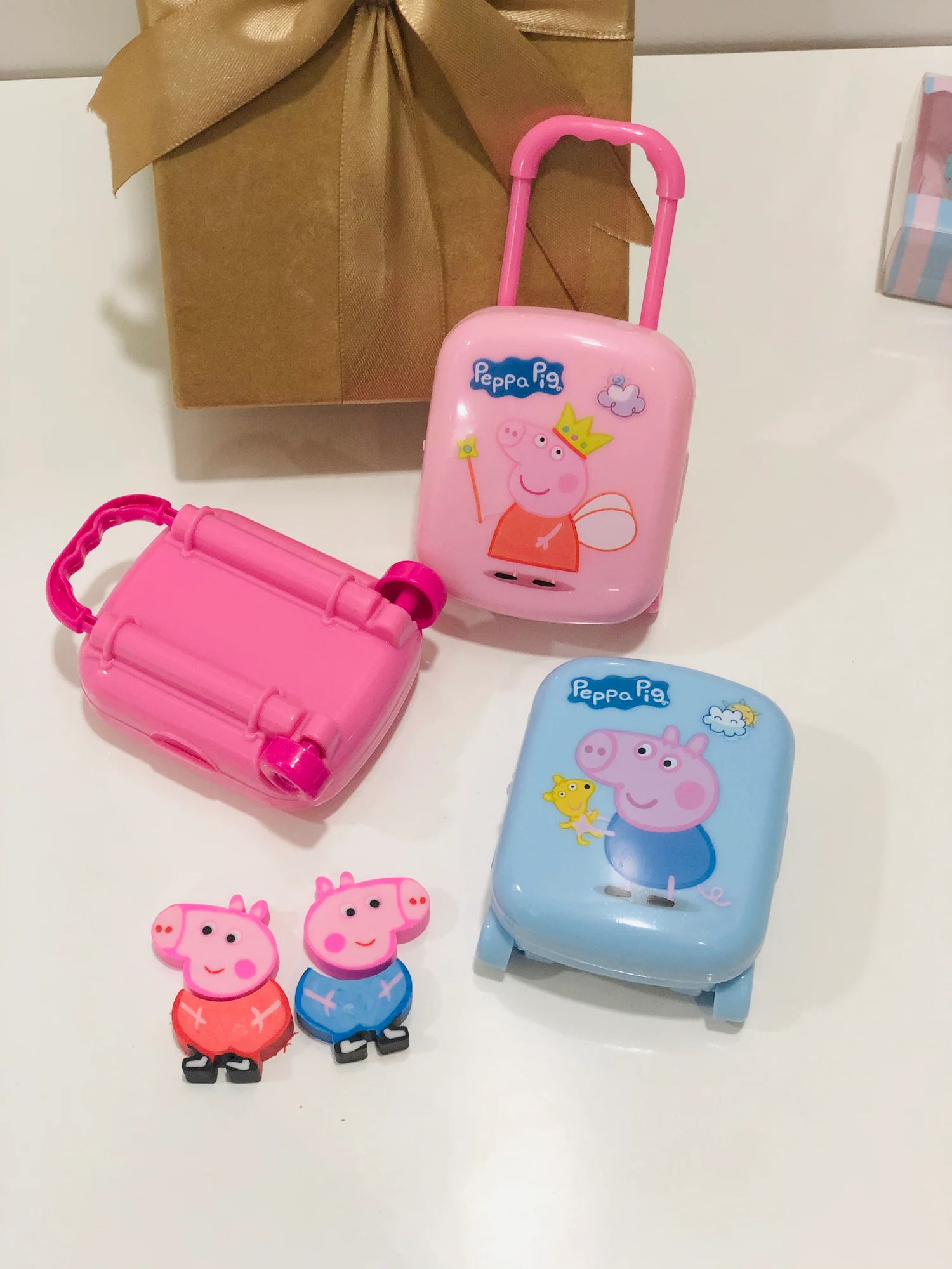 Trendy erasers – fun and fashionable erasers for kids by AruToys