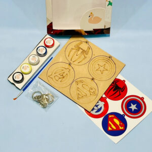 DIY - Superheroes Keychain Set