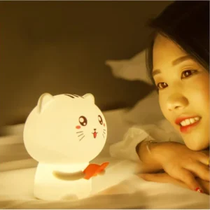 Reading Kitty - Silicone Lamp (2)