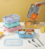 Pastel Lunchbox with 3 Compartments For Kids and Teenagers (1)
