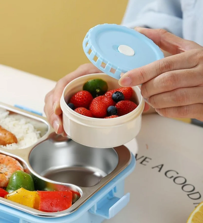 Pastel Lunchbox with 3 Compartments For Kids and Teenagers (4)