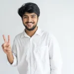 Happy customer – satisfied buyer sharing a review for AruToys