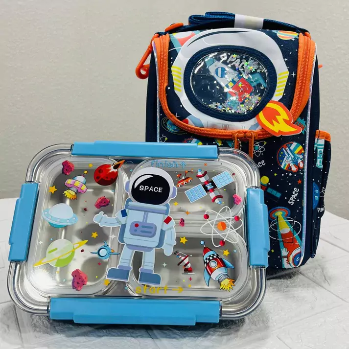 luxury-combo-hanging-lunchbags-with-spill-free-lunchbox-3