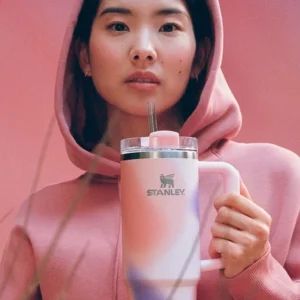 Stanley-Frequency-Quencher-ProTour-Flip-Straw-40oz-Hydration-Tumbler-girl-bg